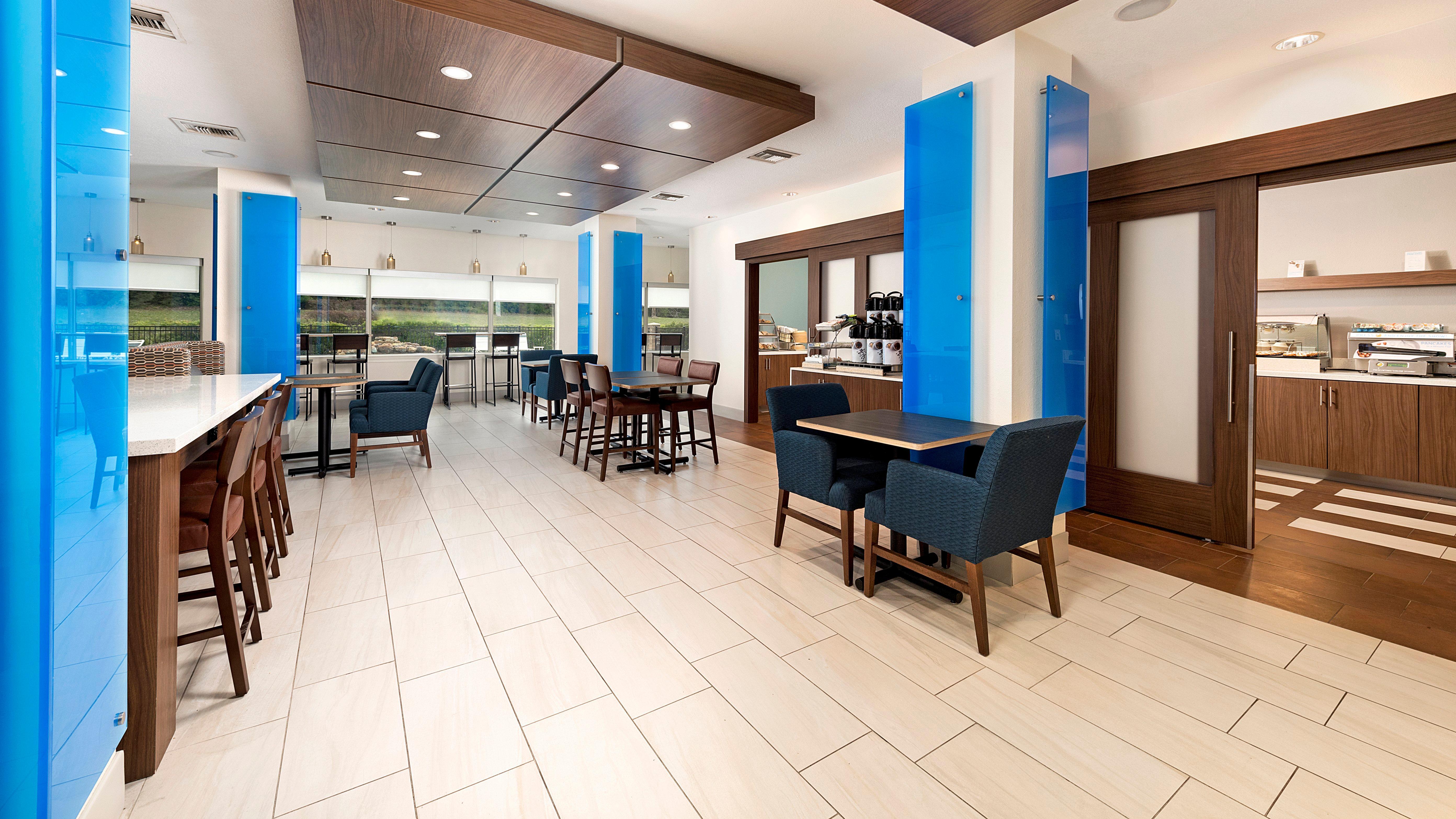 Holiday Inn Express Hotel And Suites Conroe By Ihg Exterior photo
